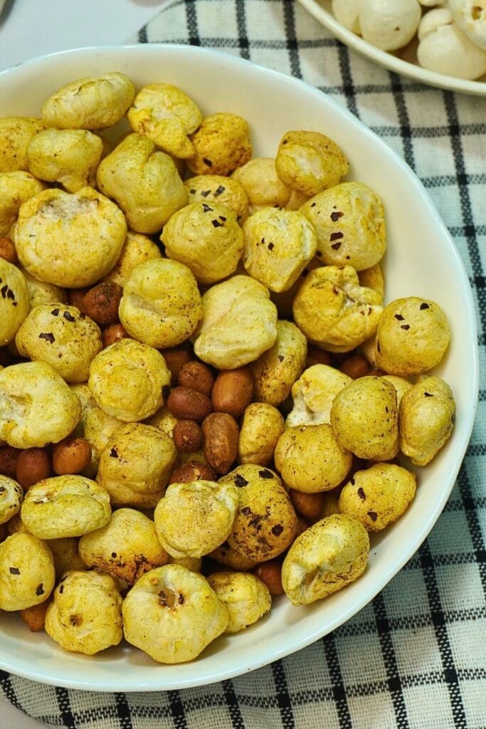air fryer spicy makhana cooked