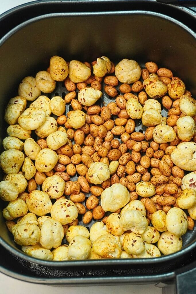 air fryer spicy makhana final cooked
