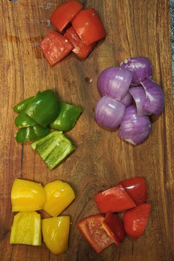 chicken skeware cutting veggies