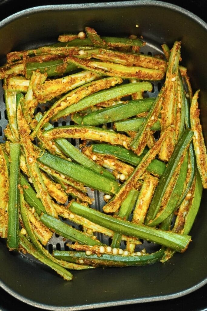 okra sticks in airfryer add in basket