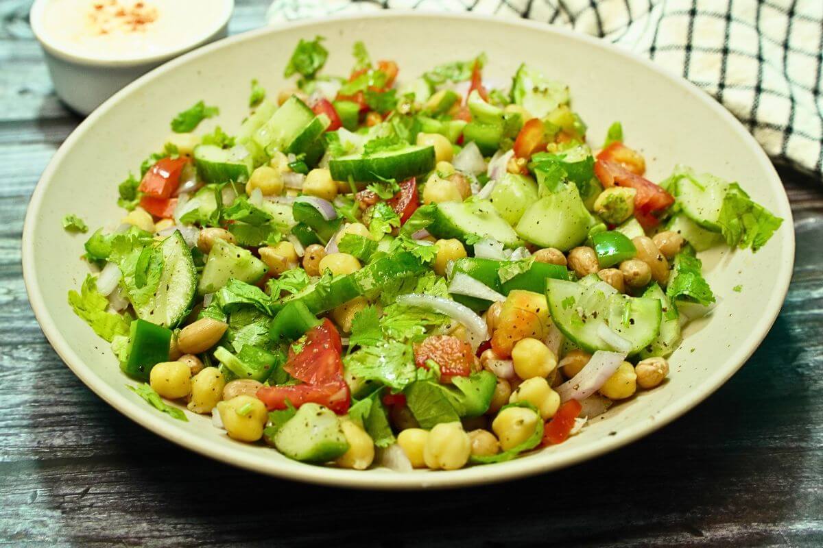 high protien salad feature image