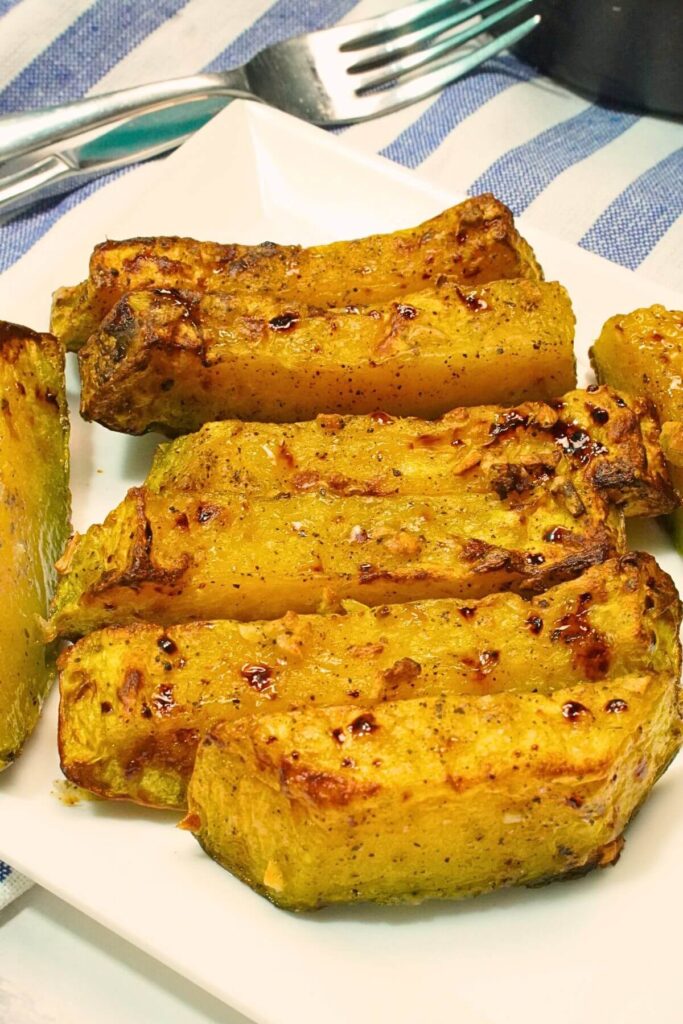 loGarlic Air Fryer Roasted Pumpkin serving